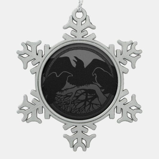 ワタリガラスのオーナメントのワタリガラス/カラスの装飾のギフト スノーフレークピューターオーナメント (正面)