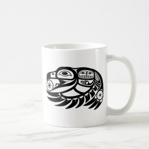 ワタリガラスのネイティブアメリカンのデザイン コーヒーマグカップ