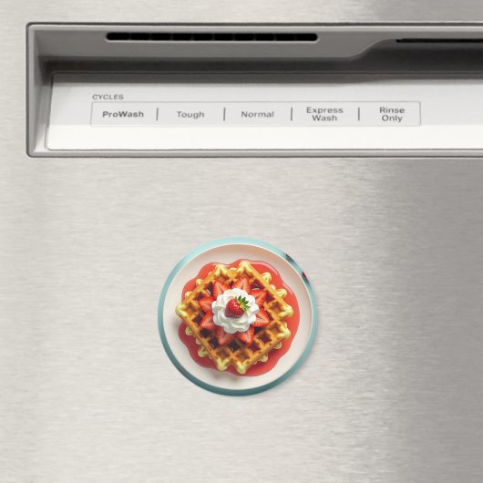 ワッフルとイチゴとホイップクリーム マグネット (インサイチュ (食洗機))