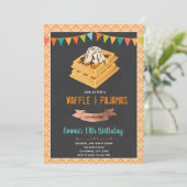 ワッフルの立ち上がり輝く誕生日の招待状 招待状 (スタンド正面)