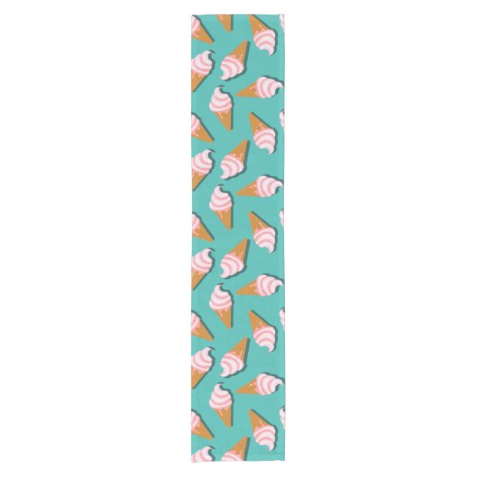 ワッフルコーンのアイスクリームと凍っていヨーグルト模様 ショートテーブルランナー (正面)