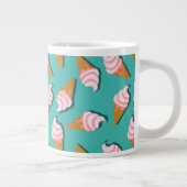 ワッフルコーンのアイスクリームと凍っていヨーグルト模様 ジャンボコーヒーマグカップ (右)