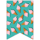 ワッフルコーンのアイスクリームと凍っていヨーグルト模様 バンティングフラッグ (第2の旗)