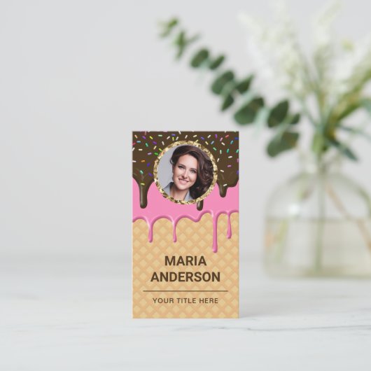 ワッフルピンクつや消しドリップパティシシェフフォトベーカリー 名刺 (スタンド正面)