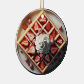 ワッフルホイップクリームとイチゴのクリスマス セラミックオーナメント (右)