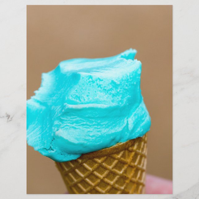 ワッフルマクロ付きアイスクリーム (正面)