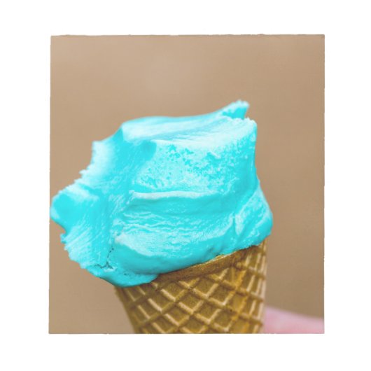 ワッフルマクロ付きアイスクリーム ノートパッド (正面)