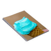 ワッフルマクロ付きアイスクリーム ノートブック (右側)