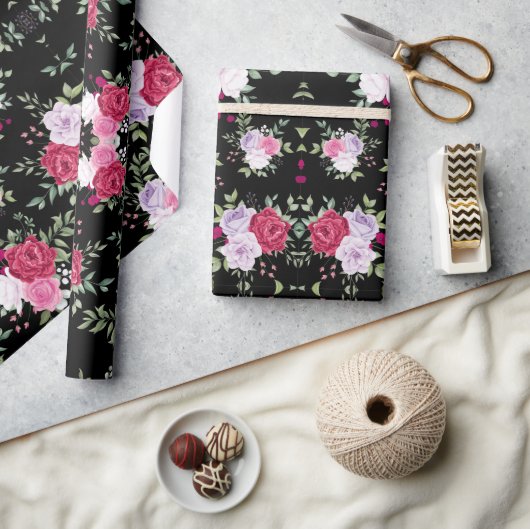 ワテカラーピンクと赤の花のヴィンテージパタユニークーン ラッピングペーパー (クラフト)