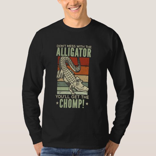 ワニおもしろいゲーターラバーワニ Tシャツ (正面)