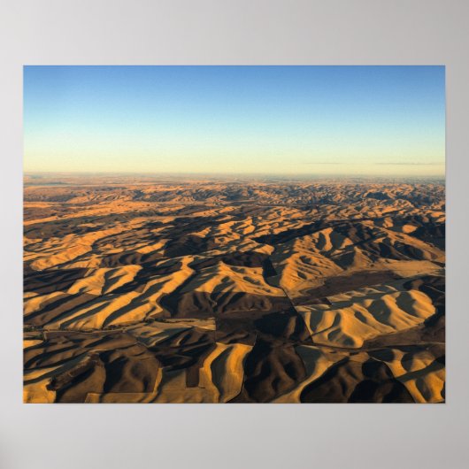 ワラワラワインカントリー ポスター (正面)