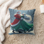 ワルツを踊るサンタとクロース夫人 クッション (ブランケット)