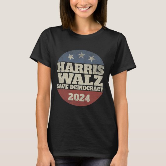 ワルツ2024民主主義救シャツレトロボタ選ン Tシャツ (正面)
