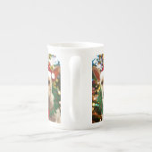 ワンちゃん達に喜ぶ ボーンチャイナマグカップ (裏面)