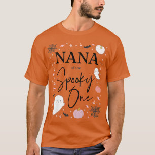 ワンガールファースト不気味誕生日のウォメンズナナ Tシャツ