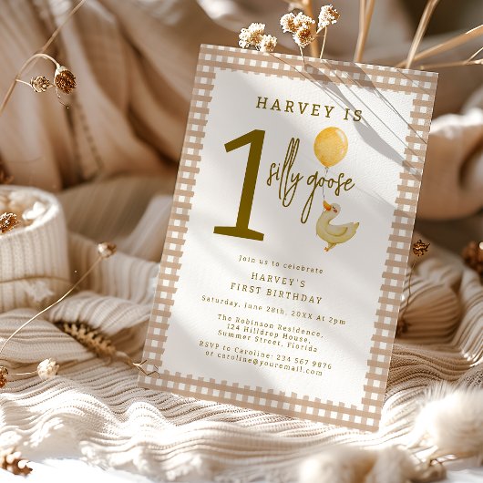 ワンガ間抜けースファースト誕生日パーティー 招待状