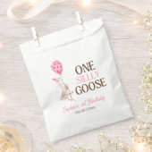 ワンガ間抜けース誕生日、ガール1stバースデーピンク フェイバーバッグ (クリップ留めされた状態)