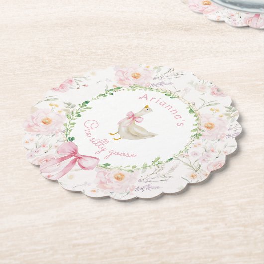 ワンガ間抜けース赤面ピンクボウガール1st誕生日 ペーパーコースター (アングル)