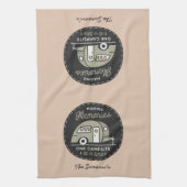 ワンキャンプサイトアットタイムキャンピパーソナライズされたング キッチンタオル (縦)