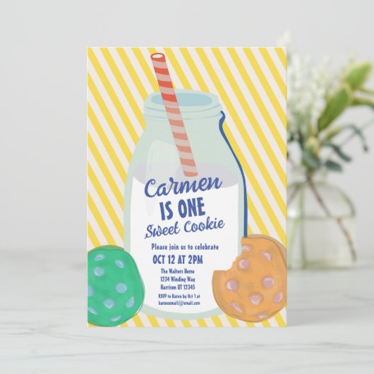ワンスイートクッキーカラフルファースト誕生日 招待状 (スタンド正面)