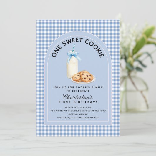ワンスイートクッキーボーイファースト誕生日招待状 招待状 (スタンド正面)