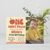 ワンスイートピーチ – レトロピーチ1stバースデーフォト 招待状 (スタンド正面)