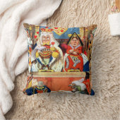 ワンダーランドのハートジャック裁判 クッション (ブランケット)