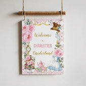 ワンダーランドのピンクのアリス1歳の誕生日へようこそ ポスター