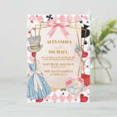 ワンダーランドのピンクのヴィンテージ結婚アリス 招待状 (スタンド正面)
