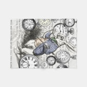 ワンダーランドの時計に登場する白うさぎのアリス フリースブランケット (正面(横))