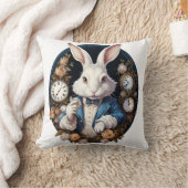 ワンダーランドの白うさぎのアリスが時計とバラ クッション (ブランケット)