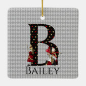 ワンダーランドアリス&クイーン・オブ・ハートレターB セラミックオーナメント (裏面)