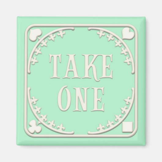 ワンダーランド茶のパーティーが緑を誘う マグネット (正面)