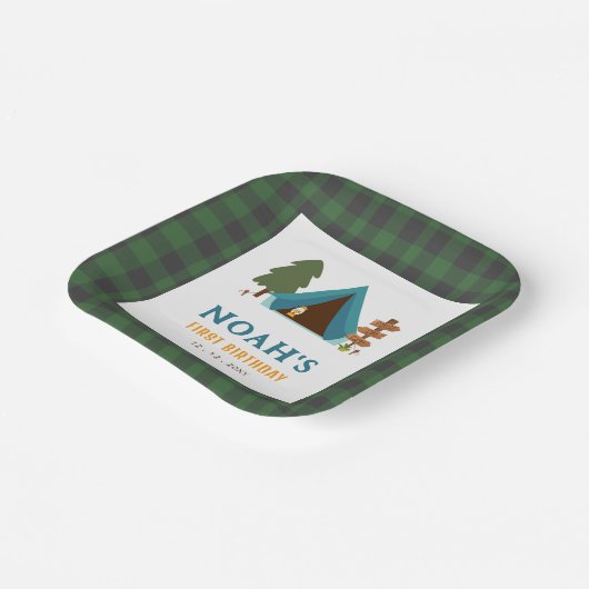 ワンハッピーキャンパーボーイズファースト誕生日 ペーパープレート (傾斜あり)