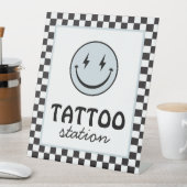 ワンハッピーダードハッピーホテル顔タトゥーステーション 台座サイン (インサイチュ)