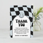 ワンハッピードブルーチェックフォト誕生日 サンキューカード (スタンド正面)