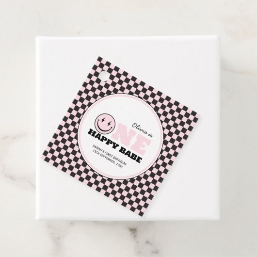 ワンハッピーベビーガールズピンク1歳の誕生日 フェイバータグ (インサイチュ)