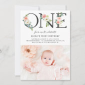 ワンピーチ花模様ファースト誕生日フォト招待状 招待状 (正面)