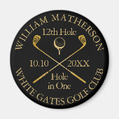 ワンブラックとパーソナライズされた金ゴールドのゴルフホール マグネット (正面)