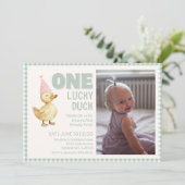 ワンラッキーアヒルの最初の誕生日パーティーの招待状 招待状 (スタンド正面)