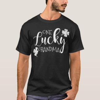 ワンラッキーグランマフォー葉クローバーサンパトリック Tシャツ