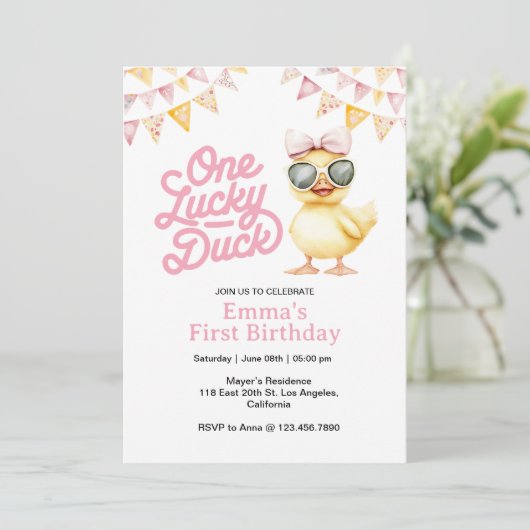 ワンラッキーダックファースト誕生日招待状 招待状 (スタンド正面)