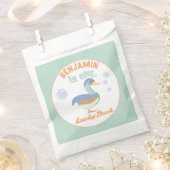 ワンラッキーダック&バブルファースト誕生日パステル フェイバーバッグ (クリップ留めされた状態)