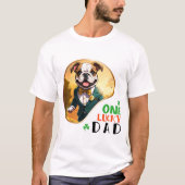 ワンラッキーパパ – きらめくシャムロック Tシャツ (正面)