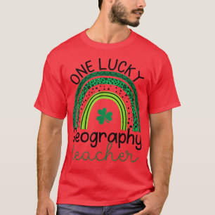 ワンラッキー地理先生St patricks dayシャーマー Tシャツ