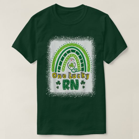 ワンラッキーRNナースラッキーレインボーシャムロックサンパトリ Tシャツ (デザイン正面)