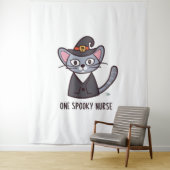 ワン不気味ナースネコ – Feline Festival activities for Hall タペストリー (インサイチュ)