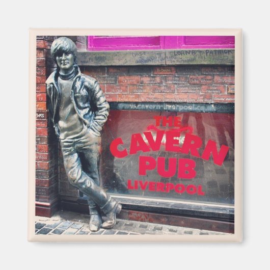 ワーキングクラスヒーローマグネット マグネット (正面)