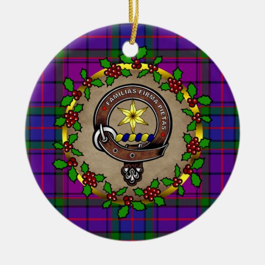 ワードロークランバッジ&タータンチェックパーソナライズされたクリスマス セラミックオーナメント (正面)