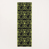 ワールドの最高のパパタイポグラフィパターンブラックオリーブ ヨガマット (裏面)